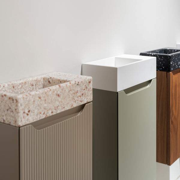 Diverse toiletfonteinen en toiletmeubels