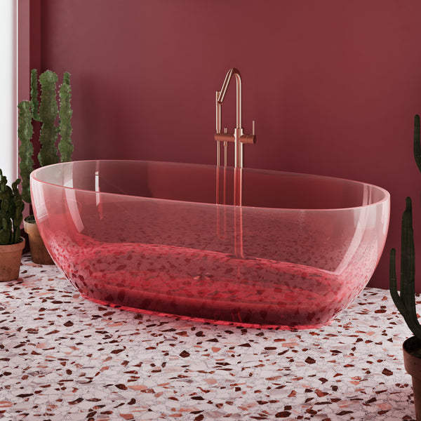 Mastello roze badkamer met Icon roze bad en rosé gouden kraan