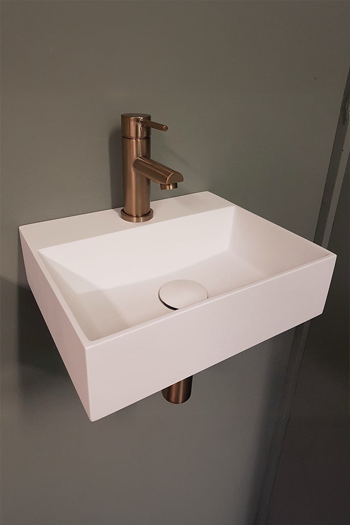 Mastello witte wastafel met kraan