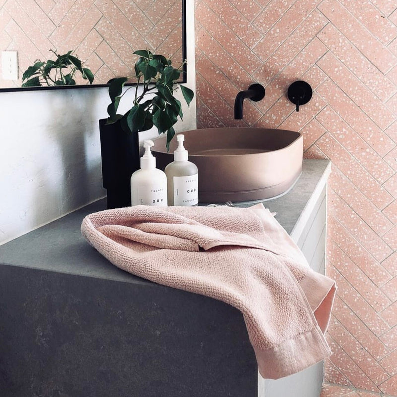 Nood betonnen waskom Pill ovaal Blush Pink - 58 cm