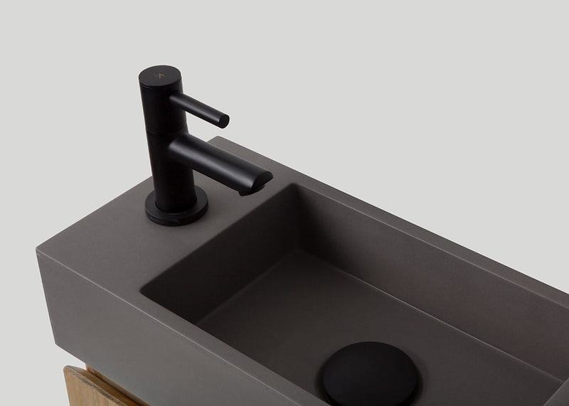Mastello teak toiletmeubel Gili en quartz toiletfontein links mat beton grijs met kraangat - 36 cm